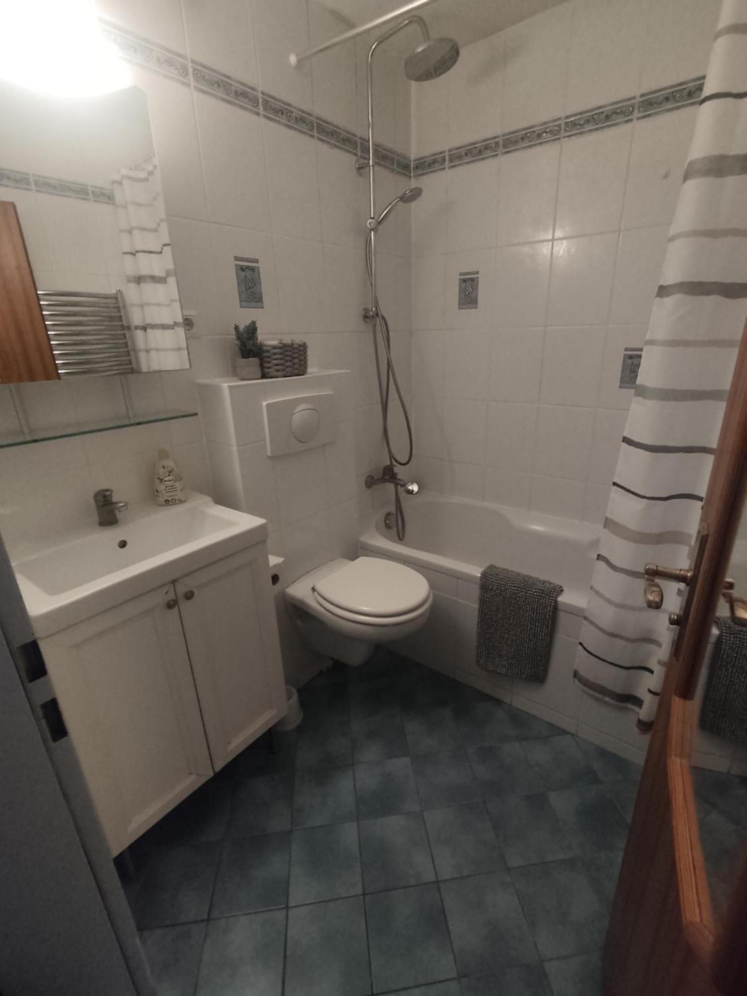 Ferienwohnung Sonnenfeld フライラッシンク エクステリア 写真